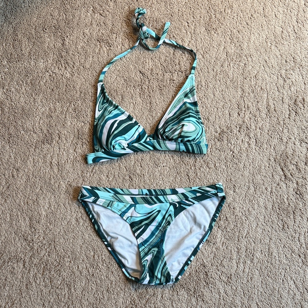 NWOT Seafoam & Teal Swirl Bikini Set